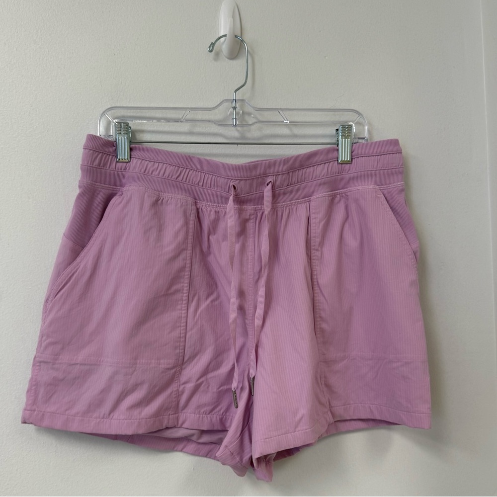 Lululemon Dance Studio High-Rise Short 3.5"